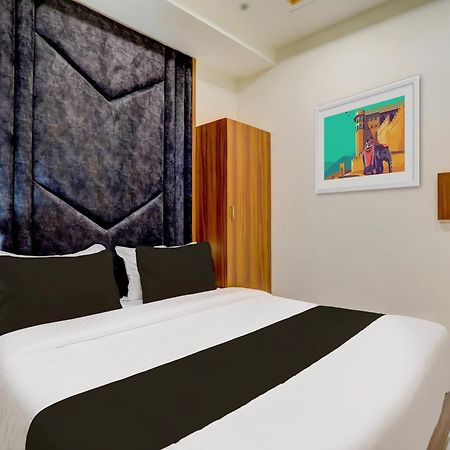 Hotel O Sun Light 阿穆达巴 外观 照片
